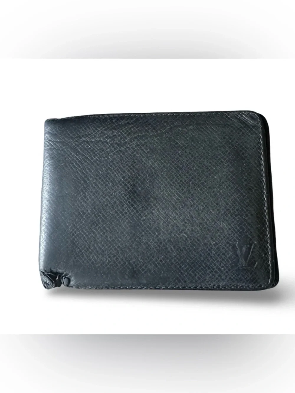 Louis Vuitton Men's Black Taiga Bifold Wallet preowned